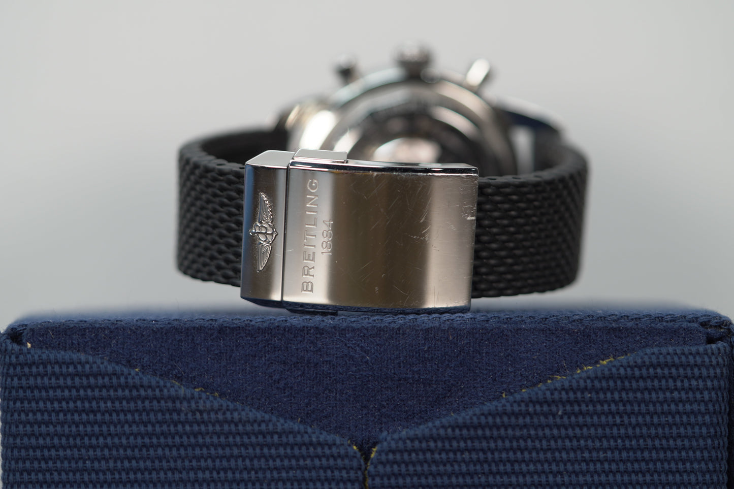 Breitling Superocean Heritage B01 Chronograph 44 mm Black And Blue Dial Stainless Steel Rubber Black Strap AB0162121C1S1