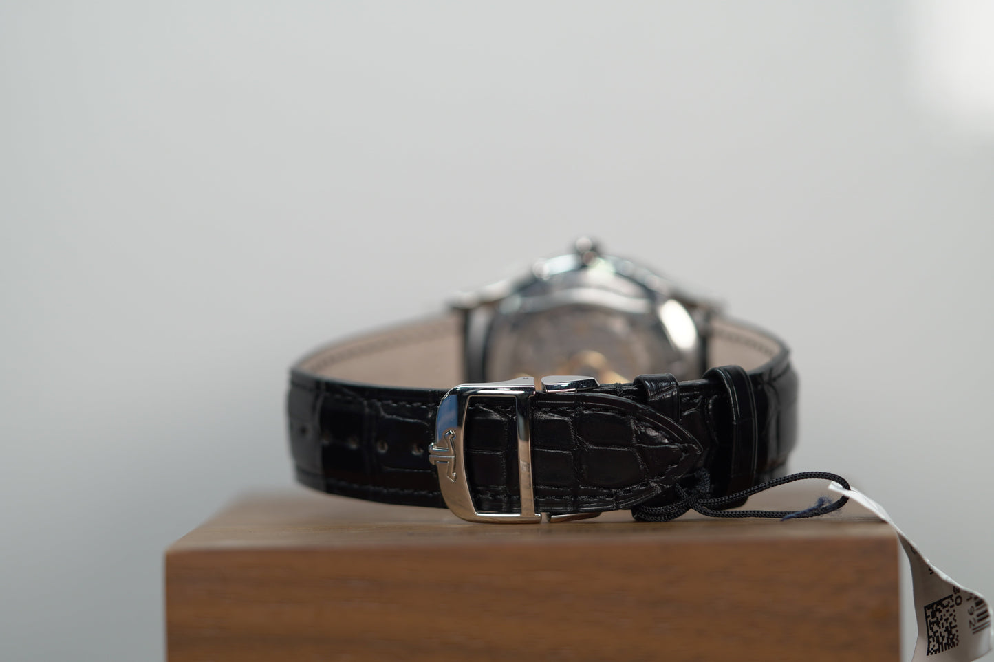 Jaeger-LeCoultre Master Ultra Thin Date 39 mm Silvered Grey Dial Stainless Steel   Leather Strap Q1238420