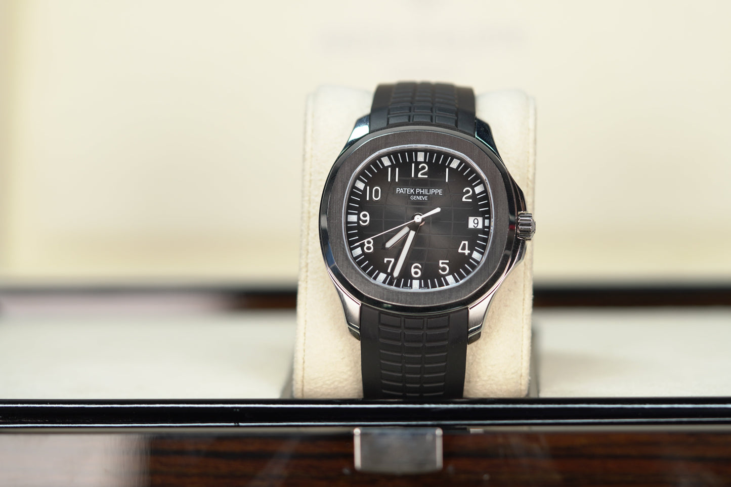 Patek Philippe  Aquanaut 40.8 mm Black Dial Stainless Steel Rubber Strap 5167A-001