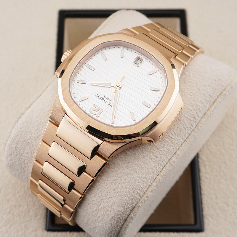 Patek Philippe Nautilus 35mm 7118/1R White Dial