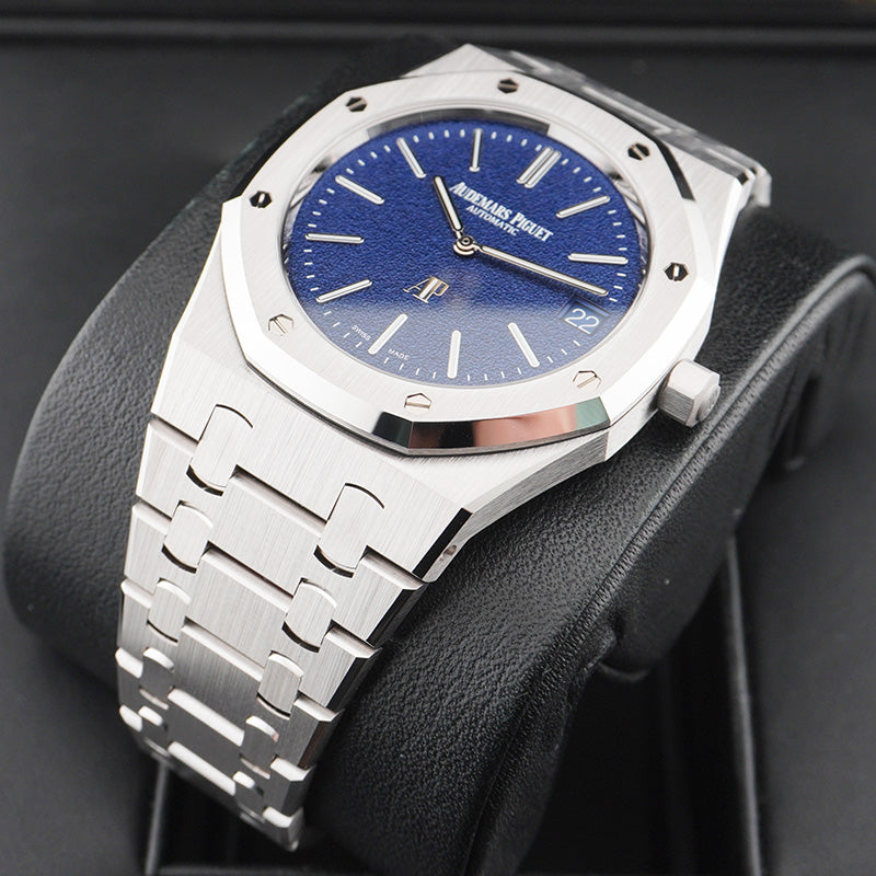 Audemars Piguet Royal Oak "Jumbo" Extra-Thin 39mm 16202BC.OO.1240BC.02 Tuscan Blue Dial