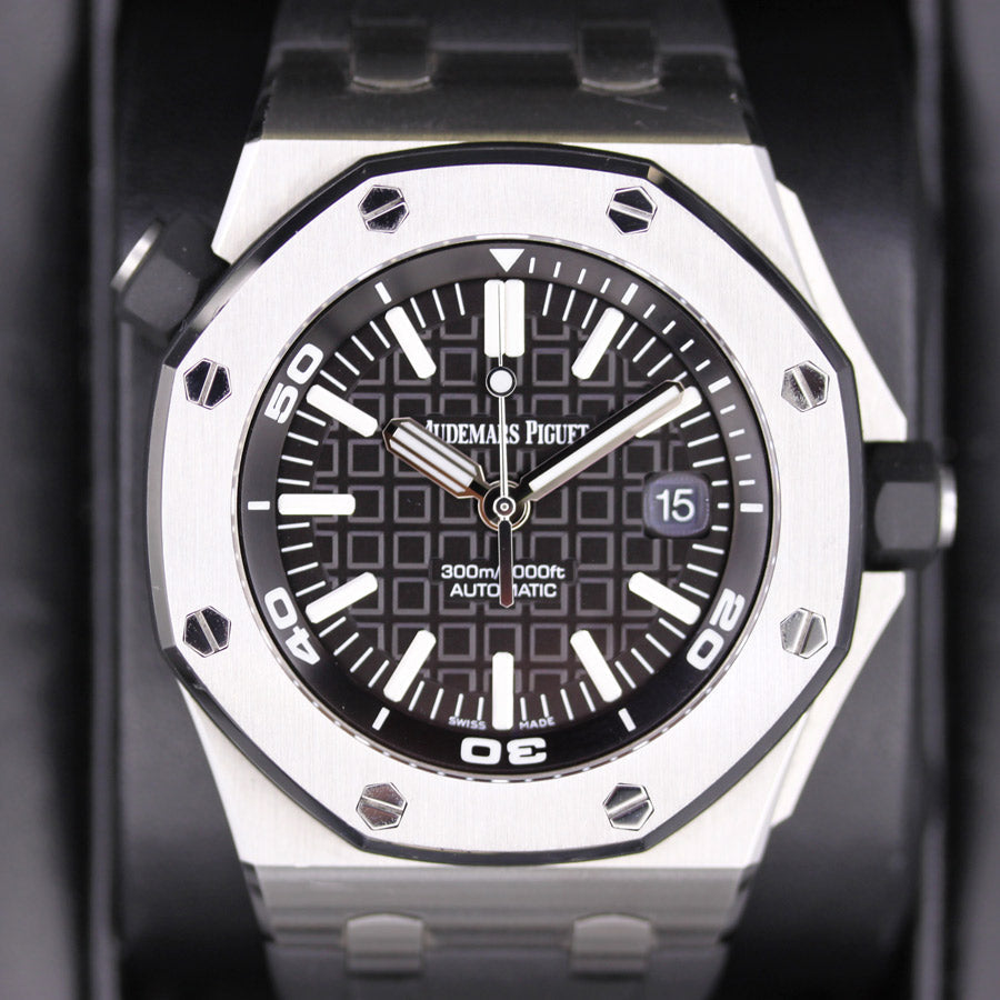 Audemars Piguet Royal Oak Offshore Diver 42mm 15703ST Black Dial Pre-Owned