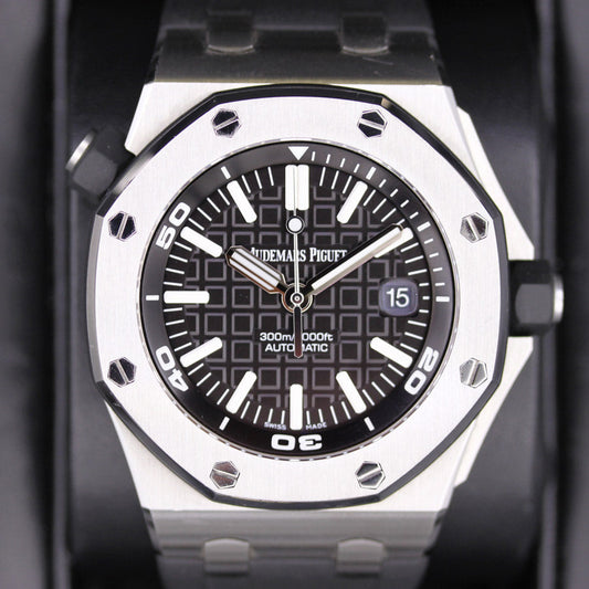 Audemars Piguet Royal Oak Offshore Diver 42mm 15703ST Black Dial Pre-Owned