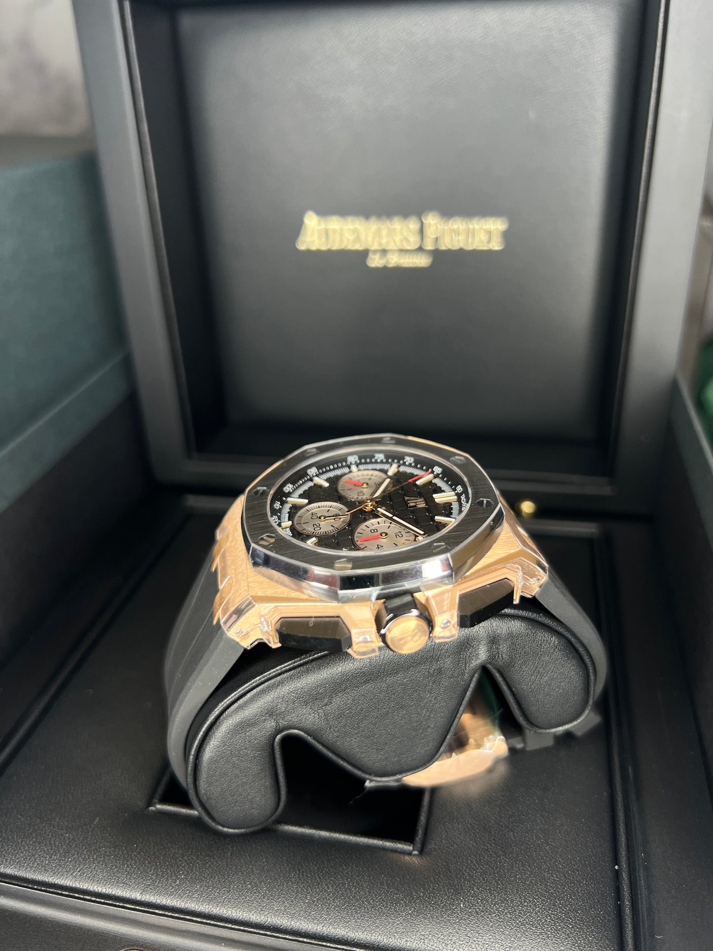 Audemars Piguet Royal Oak Offshore Selfwinding Chronograph 43mm Rose Gold Ceramic Black Dial Rubber Strap 26420RO.OO.A002CA.01