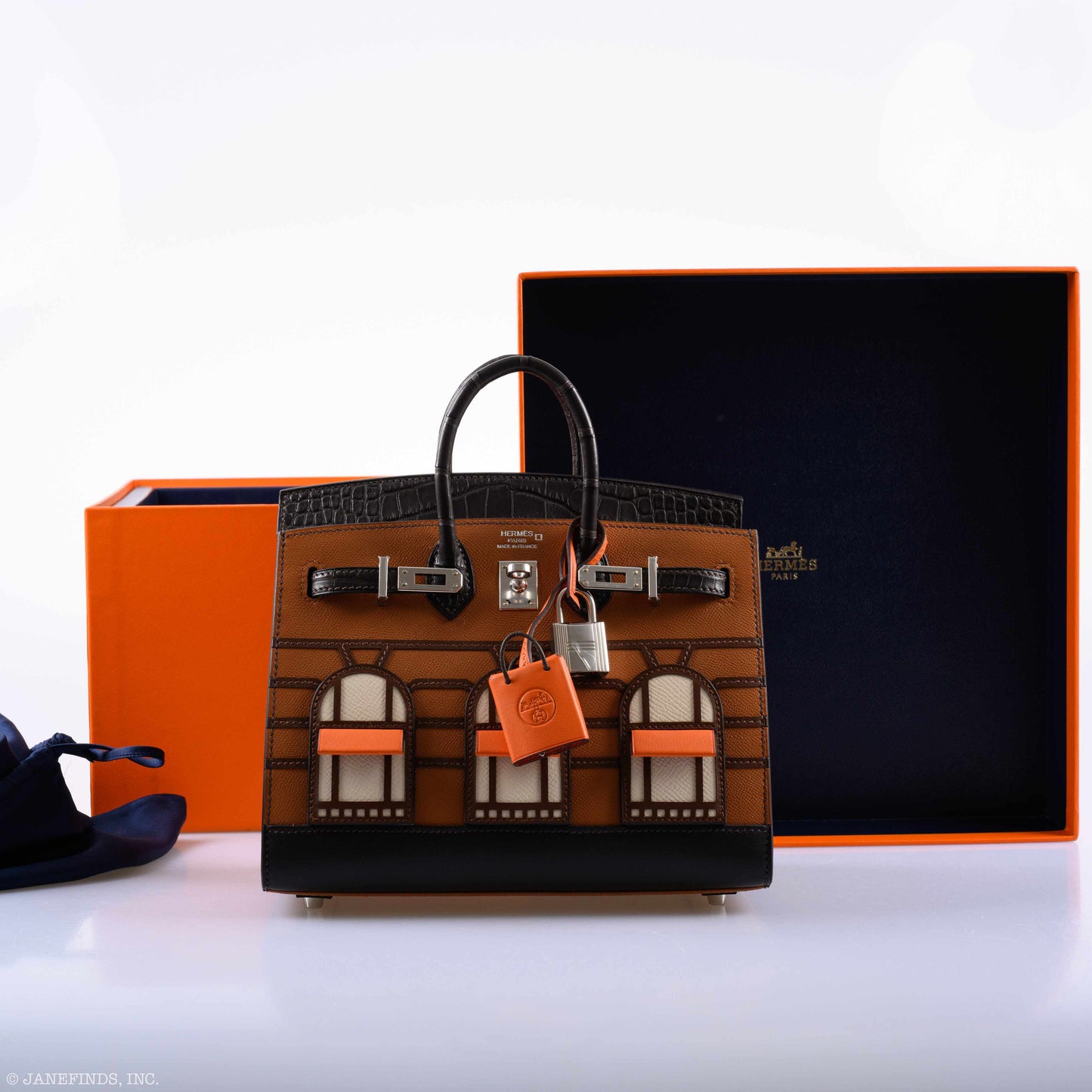 Hermès Birkin 20 Faubourg Sellier Gold Madame and Ebene Matte Alligator Palladium Hardware