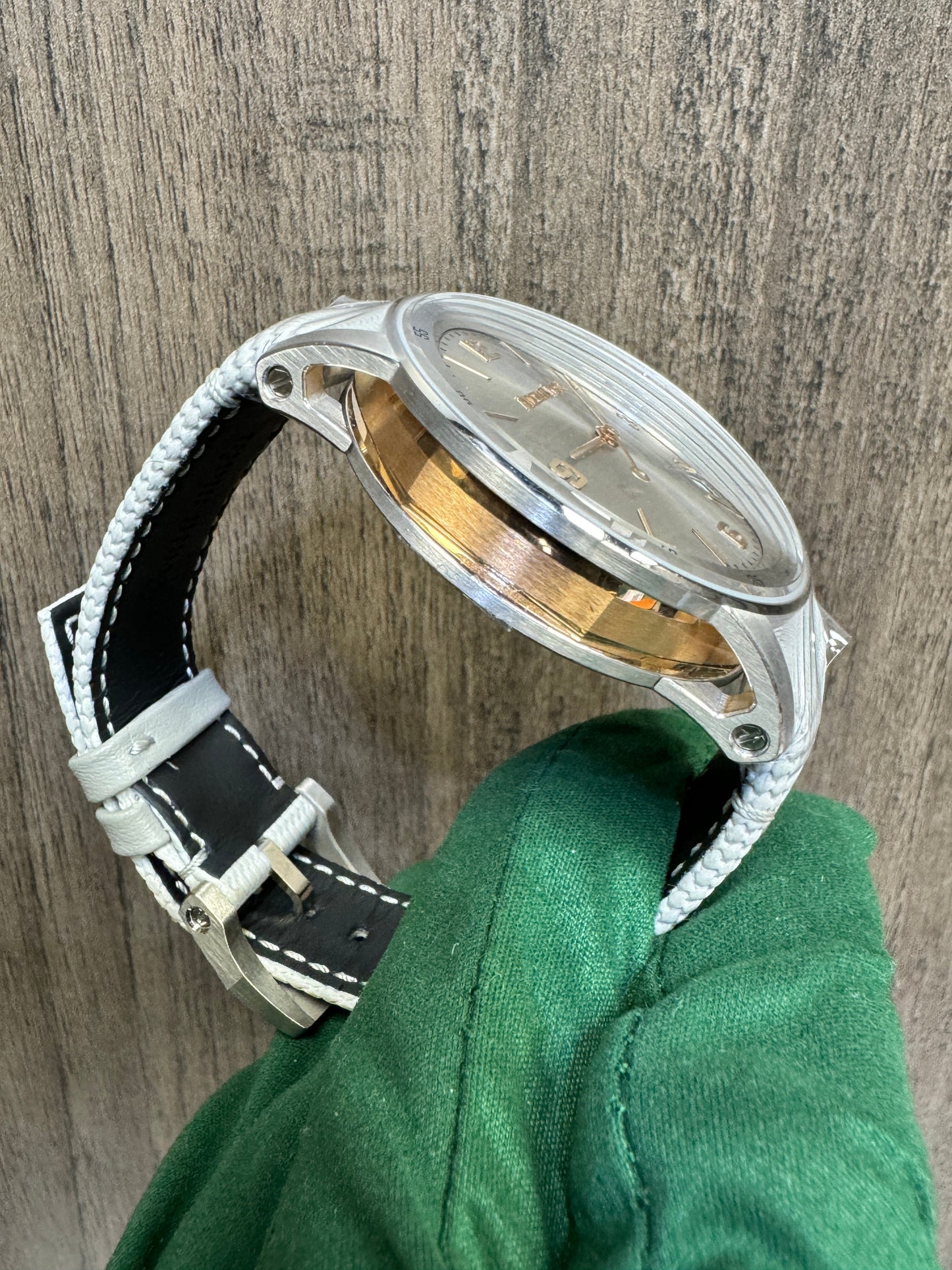 Audemars Piguet Code 11.59 | 15210CR.OO.A008KB.01 | Silver Dial | 18K White & Rose Gold