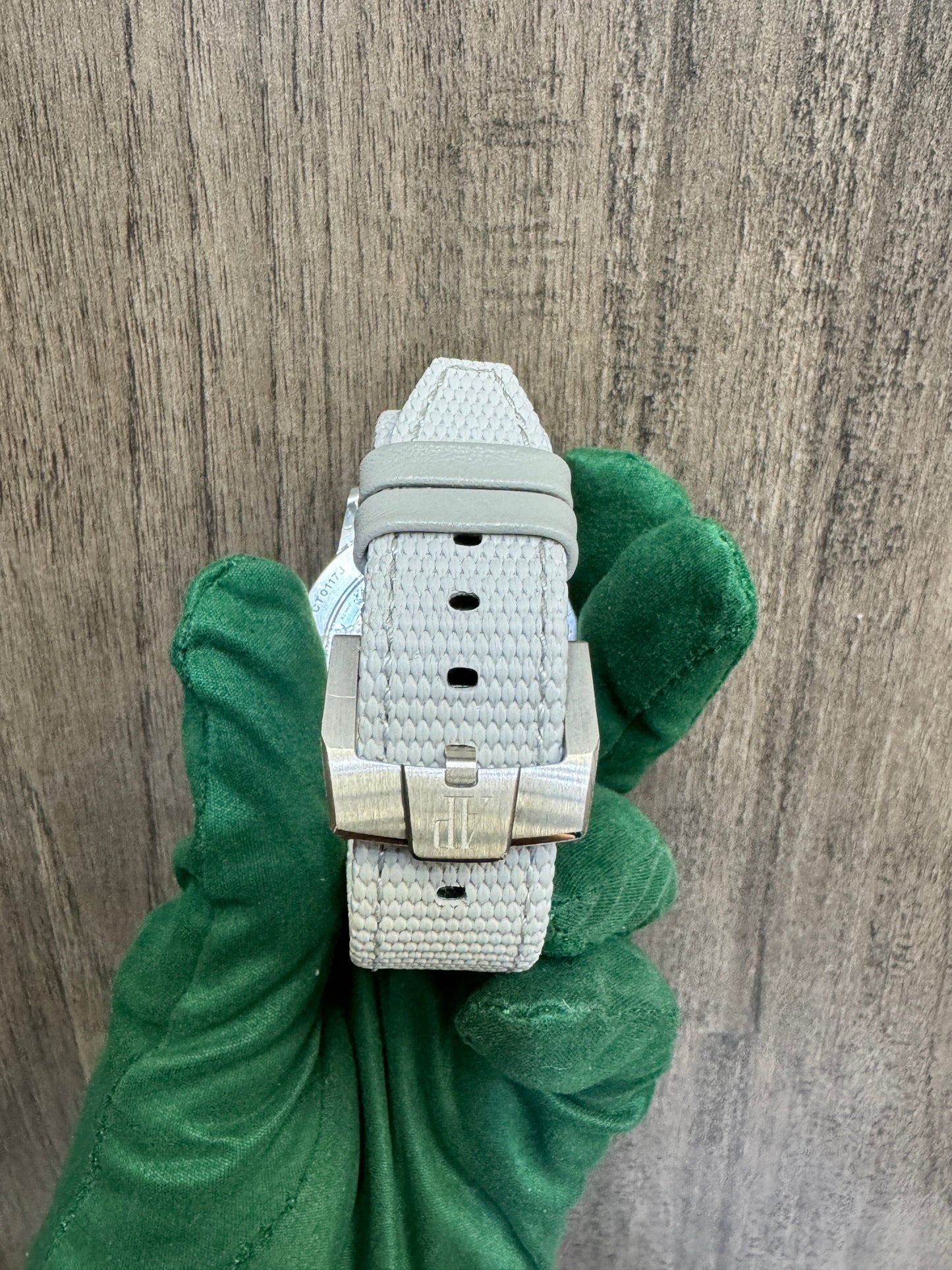 Audemars Piguet Code 11.59 | 15210CR.OO.A008KB.01 | Silver Dial | 18K White & Rose Gold