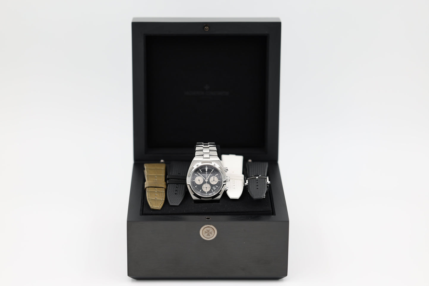 Vacheron Constantin - Overseas - 5500V/110A-B481 - Black Dial -2022