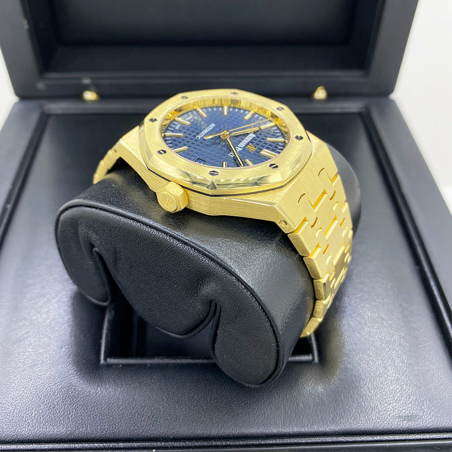 Audemars Piguet Royal Oak 37mm 15450BA.OO.1256BA.02 Blue Dial Pre-Owned