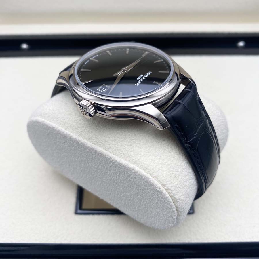 Patek Philippe Calatrava 39mm 5227G Black Dial