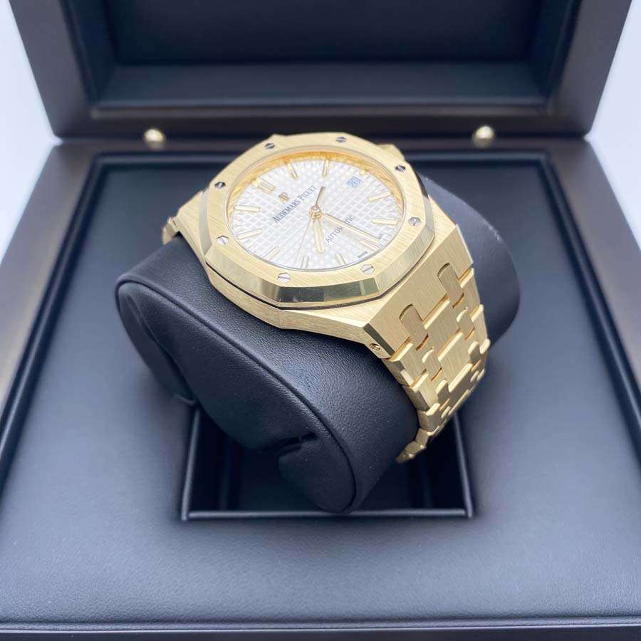 Audemars Piguet Royal Oak 37mm 15450BA Silver Dial Pre-Owned