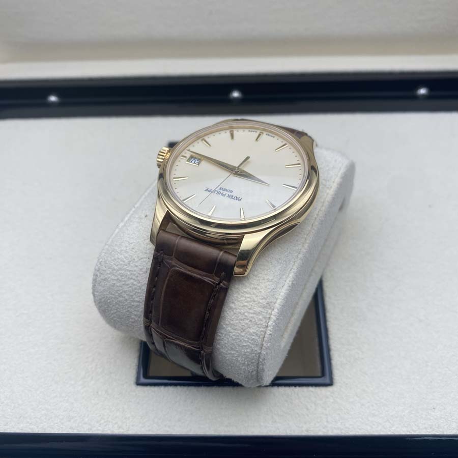 Patek Philippe Calatrava 39mm 5227J Ivory Dial Pre-Owned