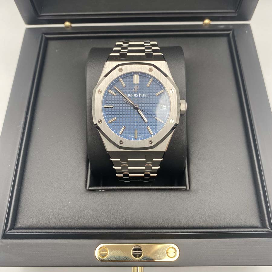 Audemars Piguet Royal Oak 41mm 15500ST.OO.1220ST.01 Blue Dial Pre-Owned