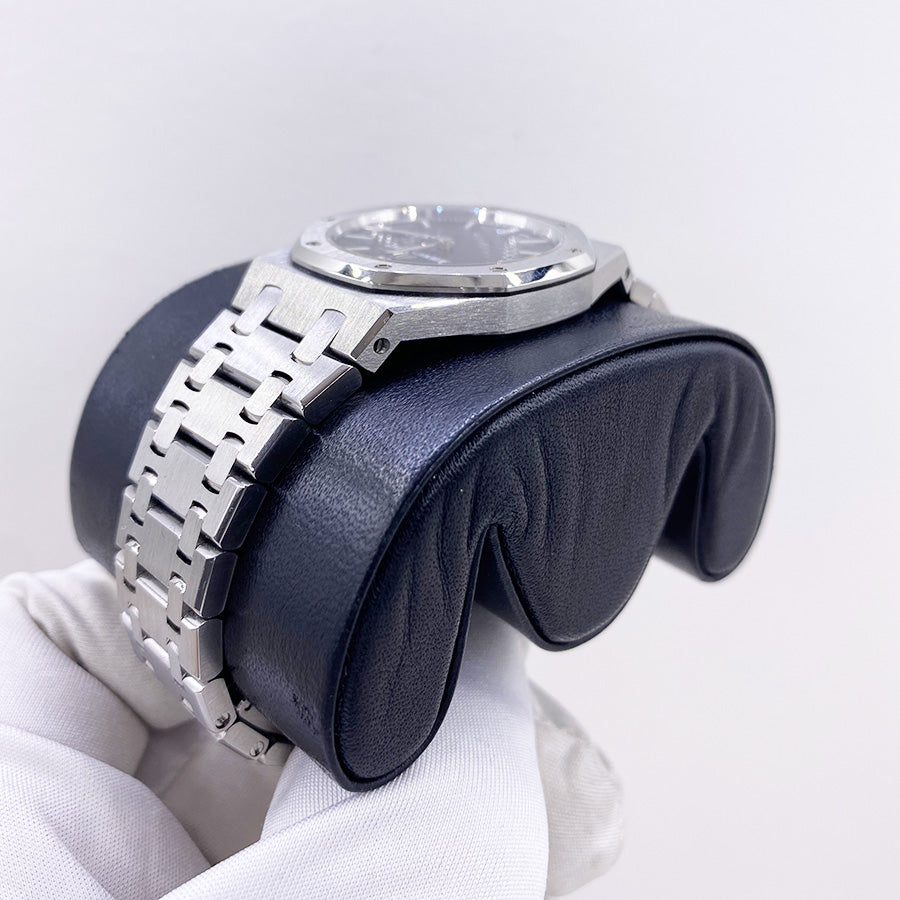 Audemars Piguet Royal Oak Quartz 33mm 67650ST Black Dial Pre-Owned