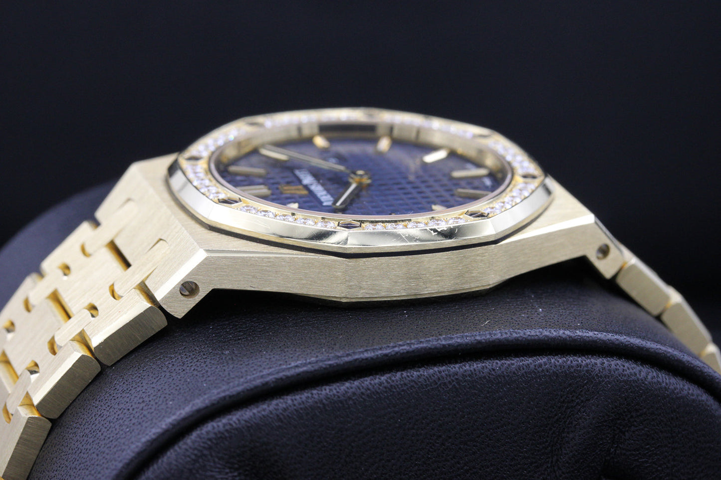 Audemars Piguet Royal Oak Quartz 33mm 67651BA Blue Dial Pre-Owned