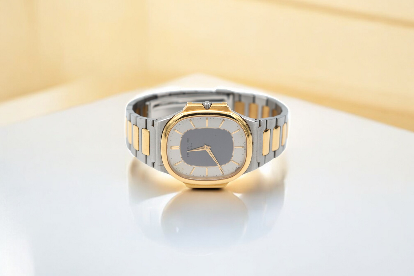 Patek Philippe - Nautilus - Jumbo Quartz - 3770/1JA - 1982