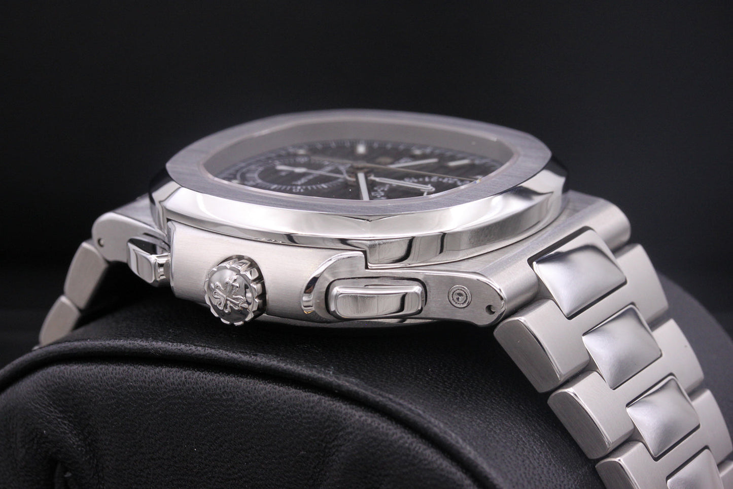 Patek Philippe Nautilus Travel Time Chronograph 40mm 5990/1A Black Dial Pre-Owned