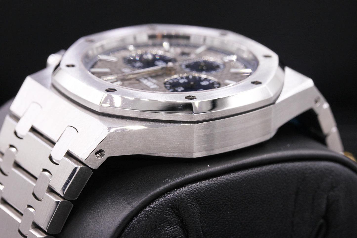 Audemars Piguet Royal Oak Chronograph 41mm 26331ST Grey Platinum/Titanium Swapped In Dial Pre-Owned