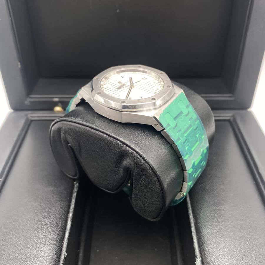 Audemars Piguet Royal Oak 34mm 77350ST Silver Dial