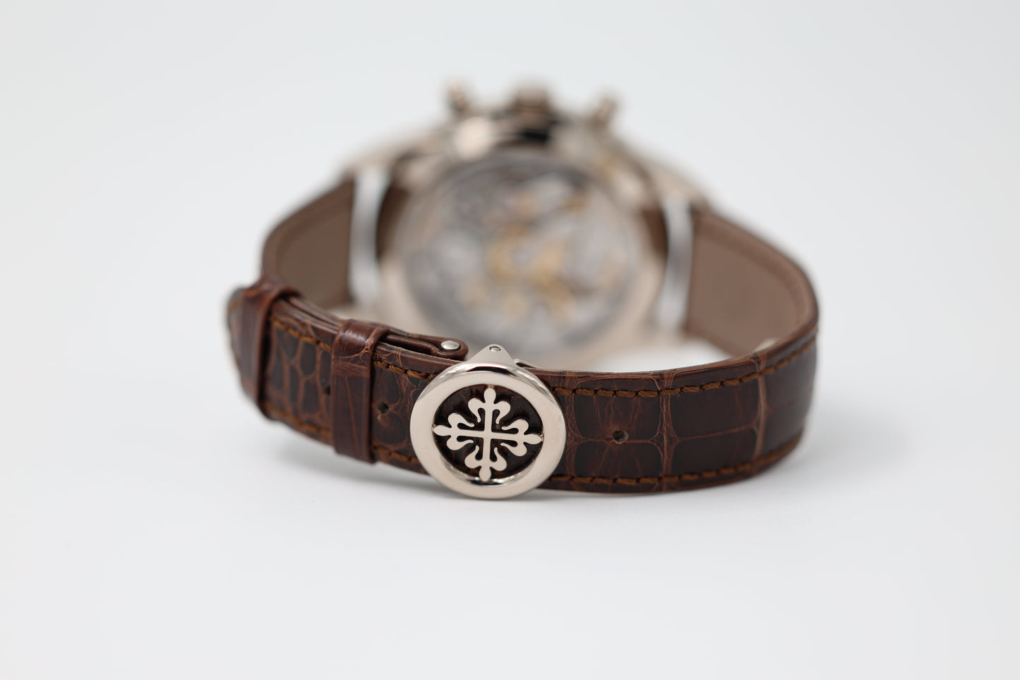 Patek Philippe - Complications Chronograph - Salmon Dial - 5172G-010