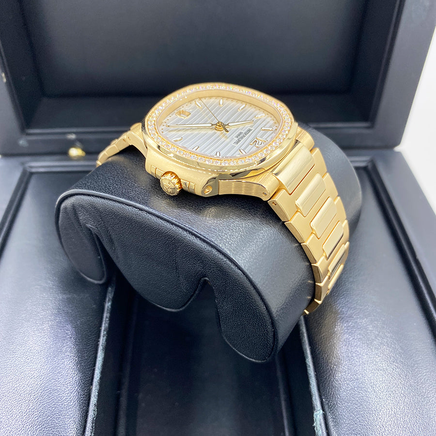 Patek Philippe Nautilus 35mm 7118/1200R Silver Dial