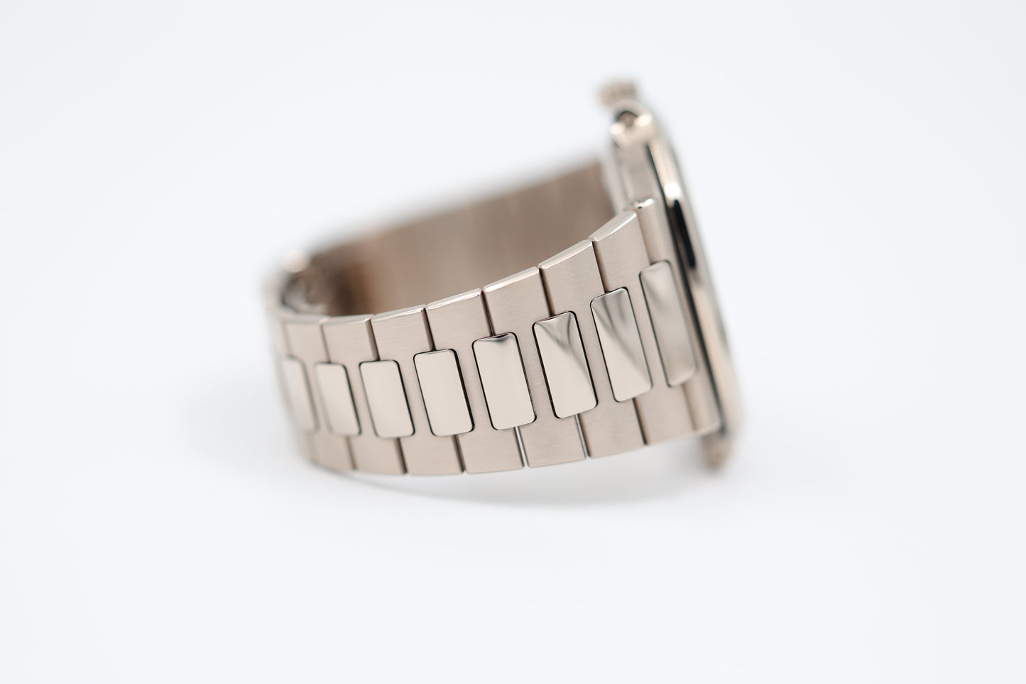 Patek Philippe - Nautilus - Blue Dial - 5811/1G-001 - 2024