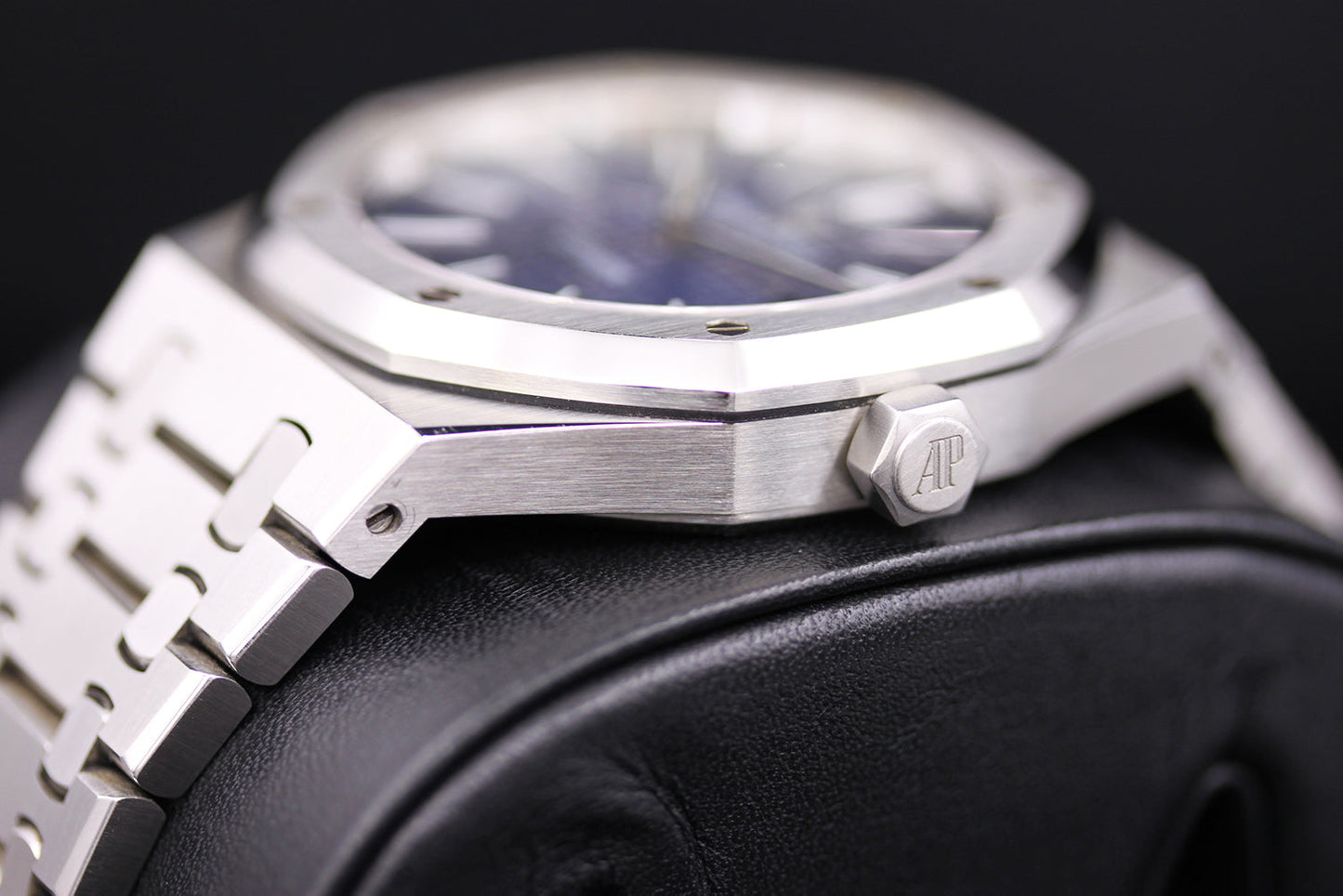 Audemars Piguet Royal Oak 41mm 15400ST.OO.1220ST.03 Blue Dial Pre-Owned