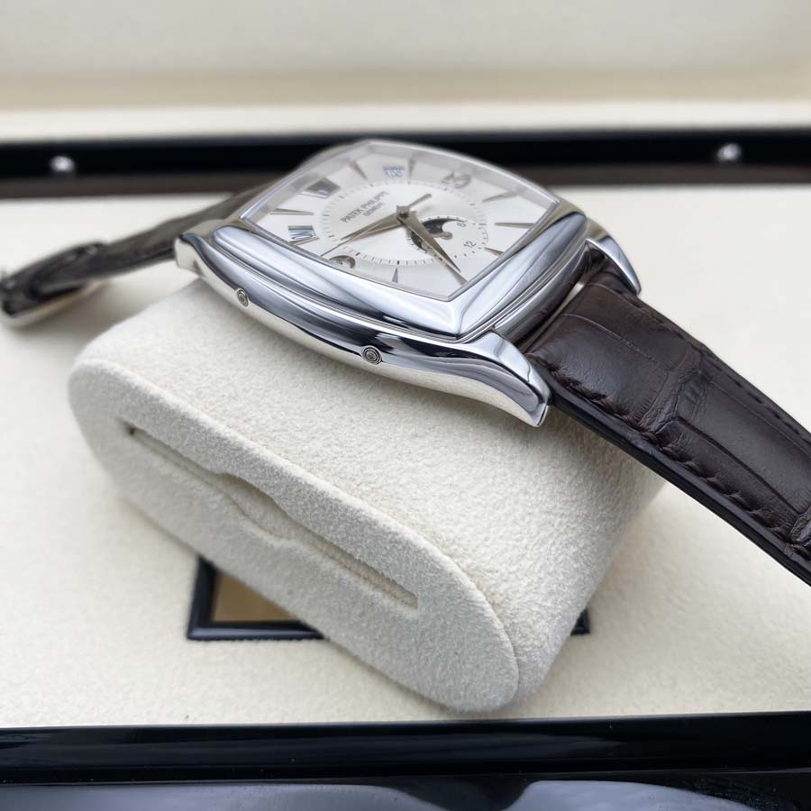 Patek Philippe Gondolo Annual Calendar Calendario White Dial 5135g-001 Pre-Owned