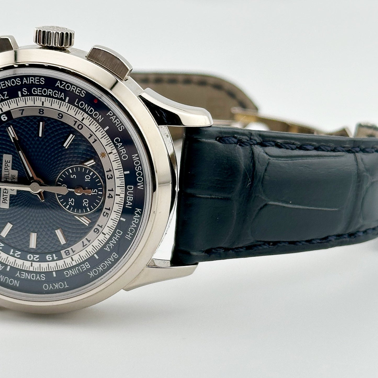 Patek Philippe Complications 5930G-010 World Time Flyback Chronograph White Gold Blue Dial (2022)
