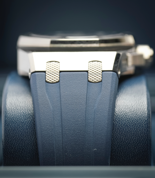 Audemars Piguet Royal Oak Offshore 43mm Blue Dial Titanium 15600TI.OO.A343CA.01