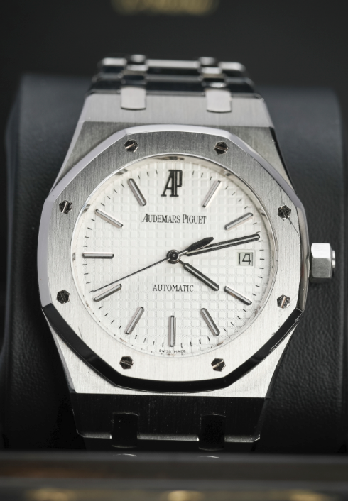 Audemars Piguet Royal Oak 41mm White Dial Stainless Steel 15400ST.OO.1220ST.02