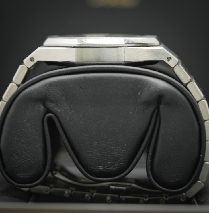 Audemars Piguet Royal Oak 41mm White Dial Stainless Steel 15400ST.OO.1220ST.02