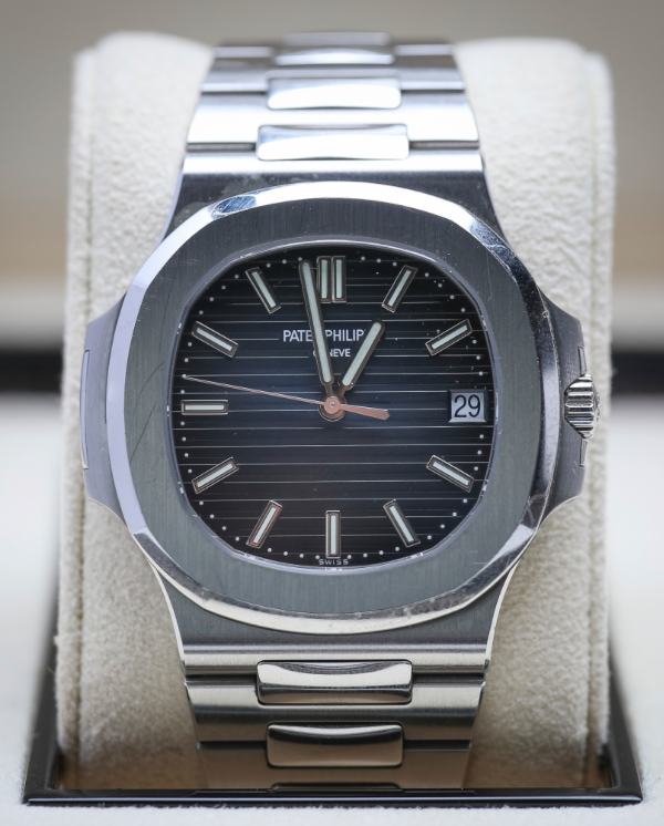 Patek Philippe Nautilus Blue Dial Stainless Steel 40mm 5711/1A-010