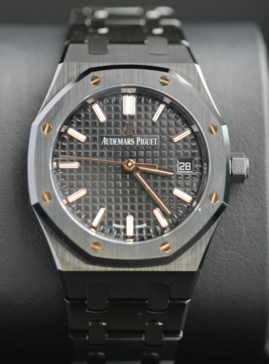 Audemars Piguet Royal Oak 34mm Black Dial Black Ceramic 77350CE.OO.1266CE.01.A