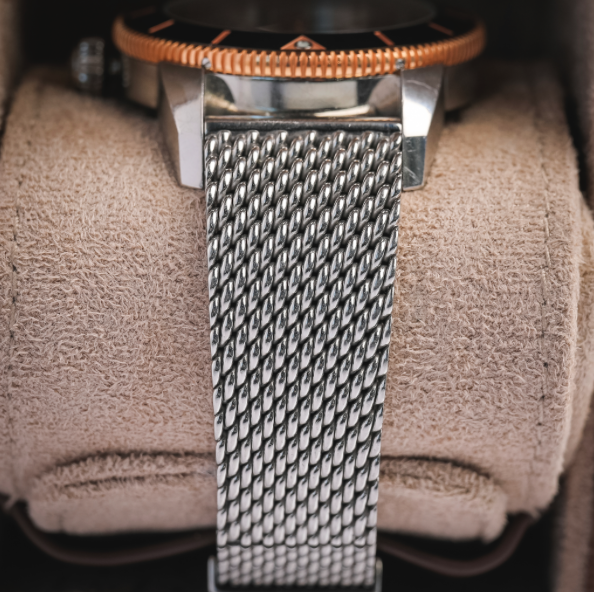 Breitling Superocean Heritage B20 Automatic 44 mm Black Dial Stainless Steel & 18K Red Gold Bracelet UB2030121B1A1