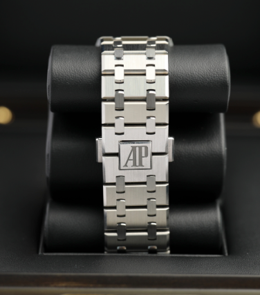 Audemars Piguet Royal Oak 41mm White Dial Stainless Steel 15500ST.OO.1220ST.04