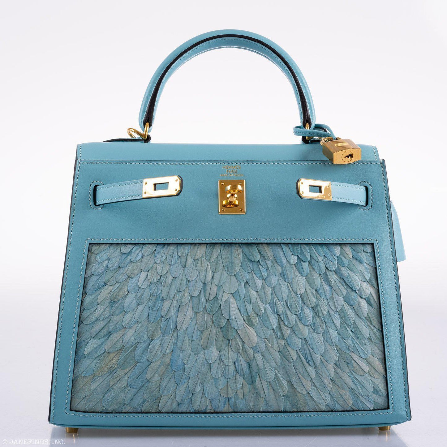 Vintage Hermès Kelly 25 Sellier Blue Atoll Tadelakt with Custom Feather Panel Gold Hardware