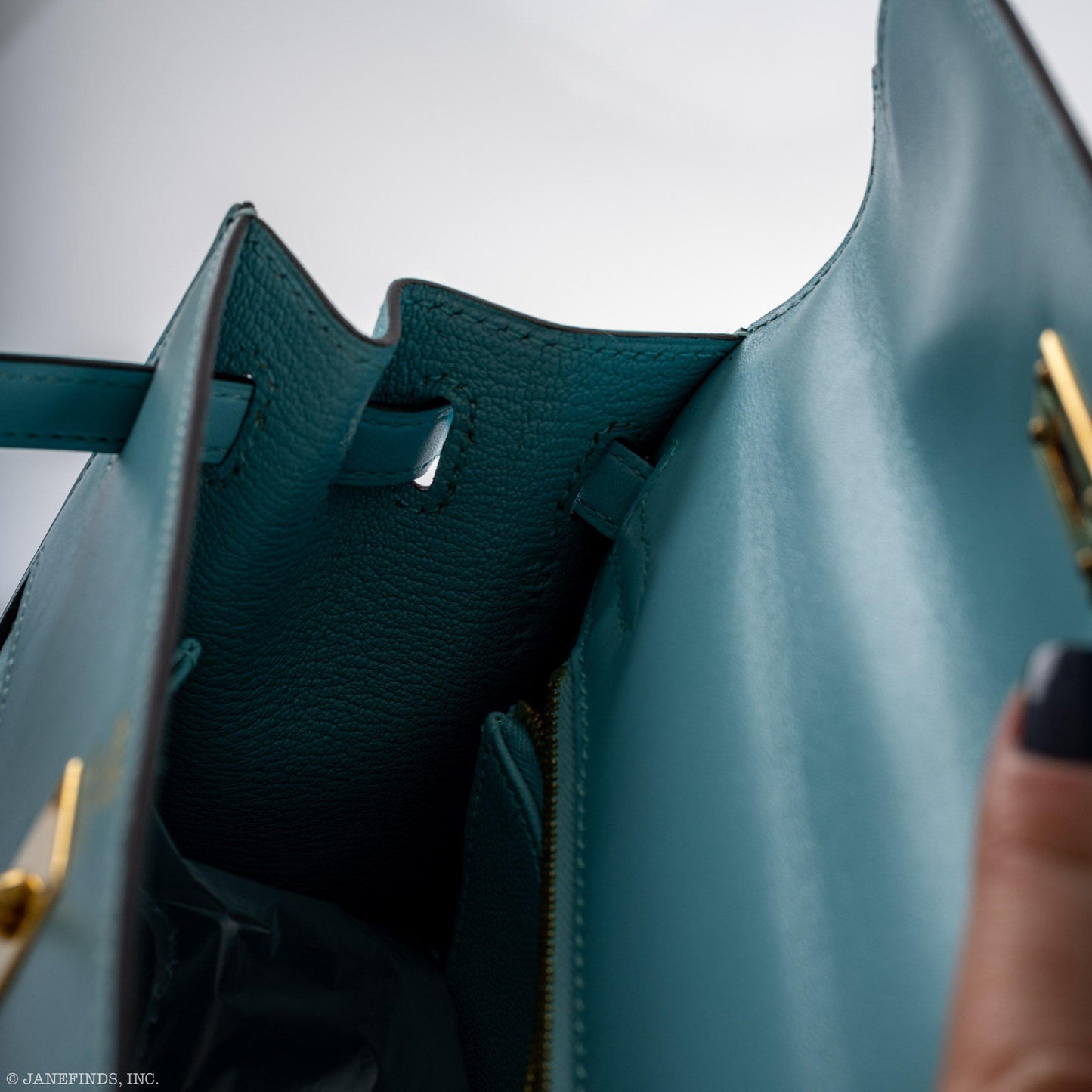 Vintage Hermès Kelly 25 Sellier Blue Atoll Tadelakt with Custom Feather Panel Gold Hardware