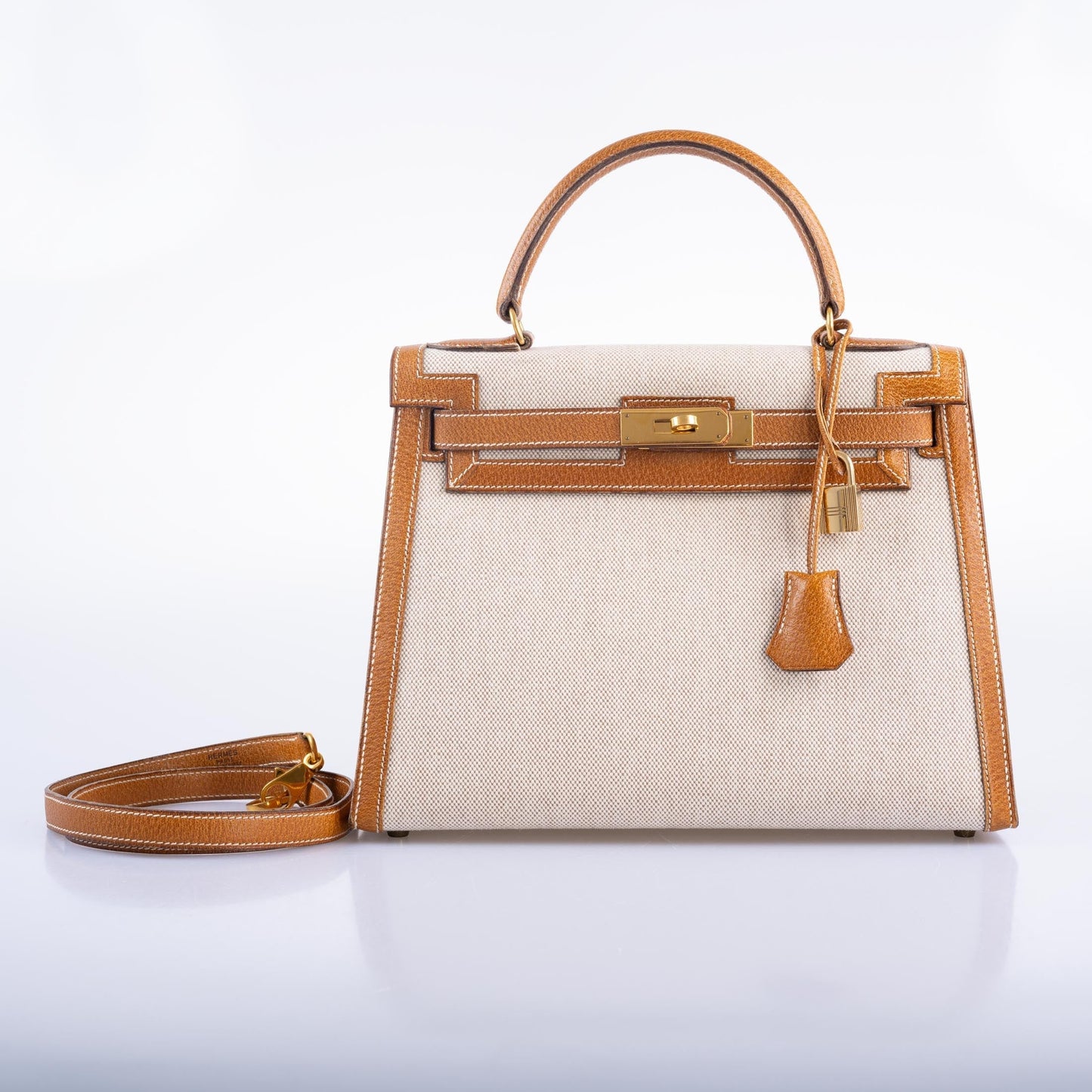 Vintage Hermès Kelly 28 Sellier Naturel & Écru Toile H and Peau Porc Gold Hardware