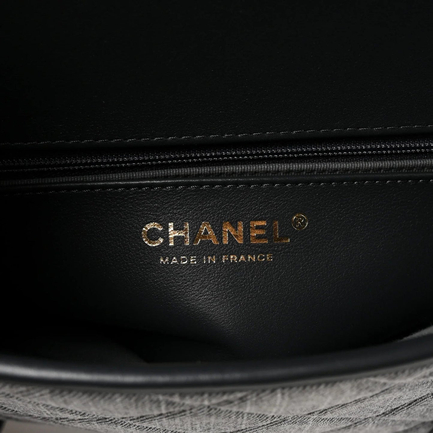 Washed Denim Quilted Messenger Flap Black