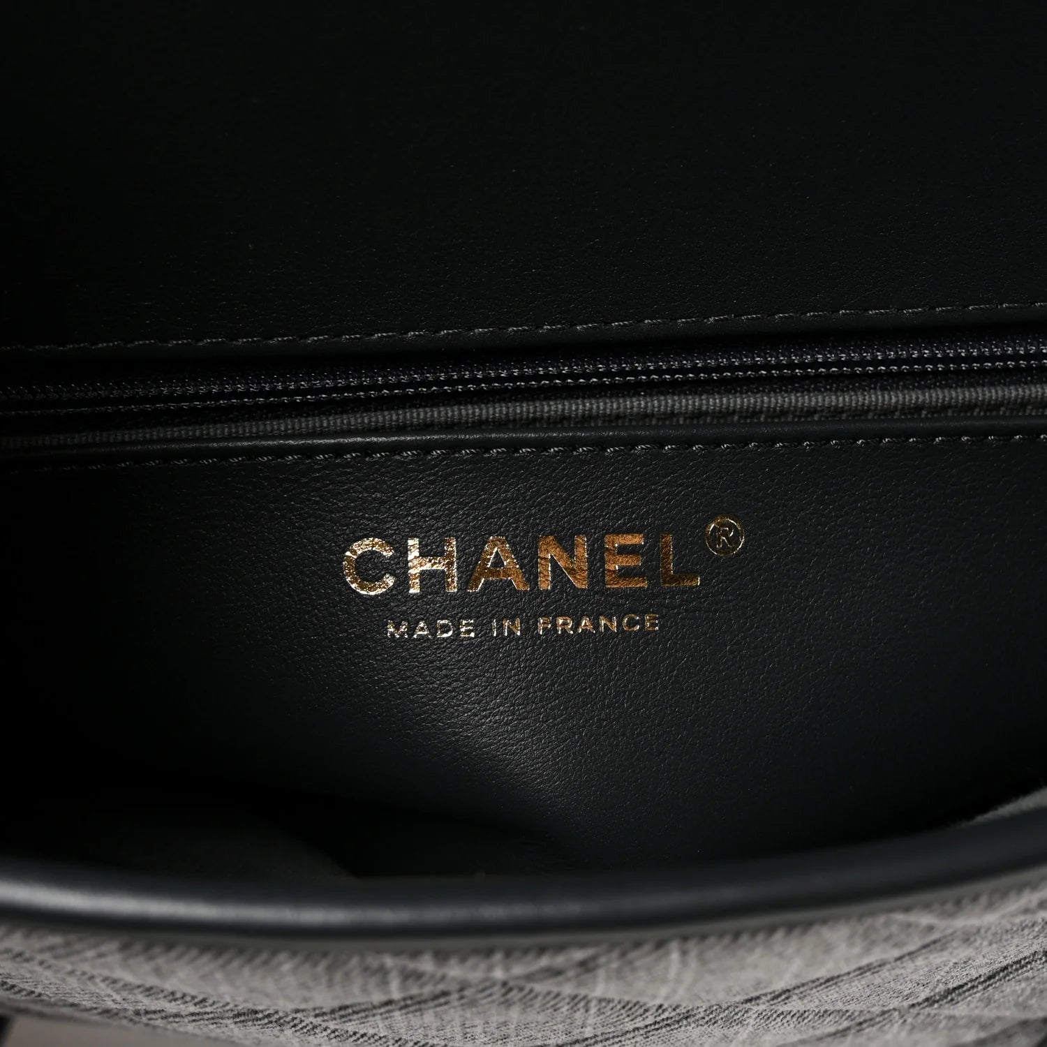 Washed Denim Quilted Messenger Flap Black