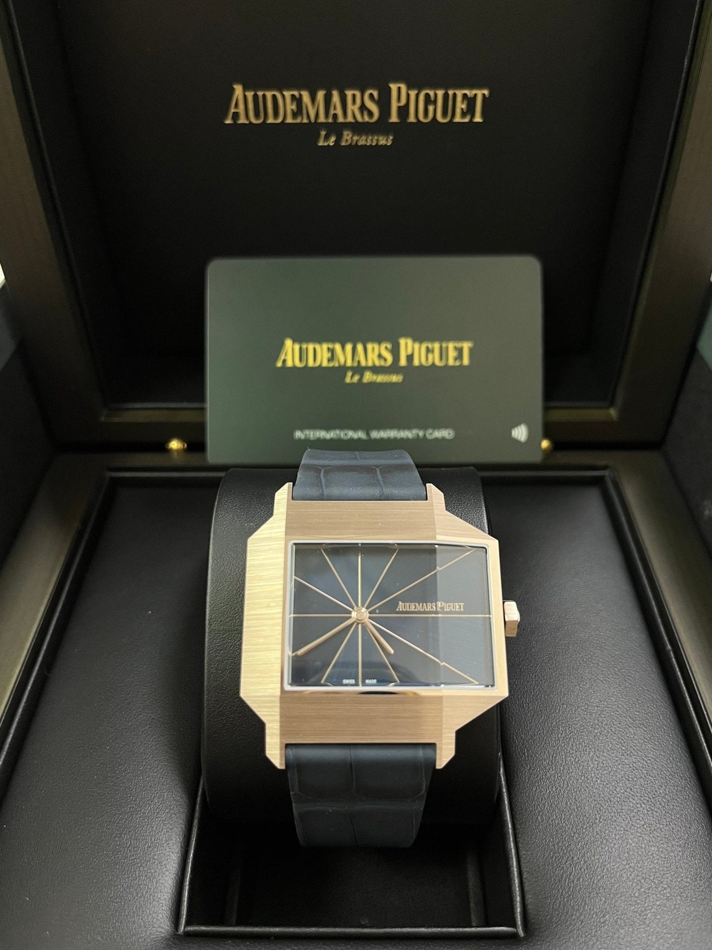 Audemars Piguet [Re]master02 Limited Edition of 250 15240SG.OO.A347CR.01
