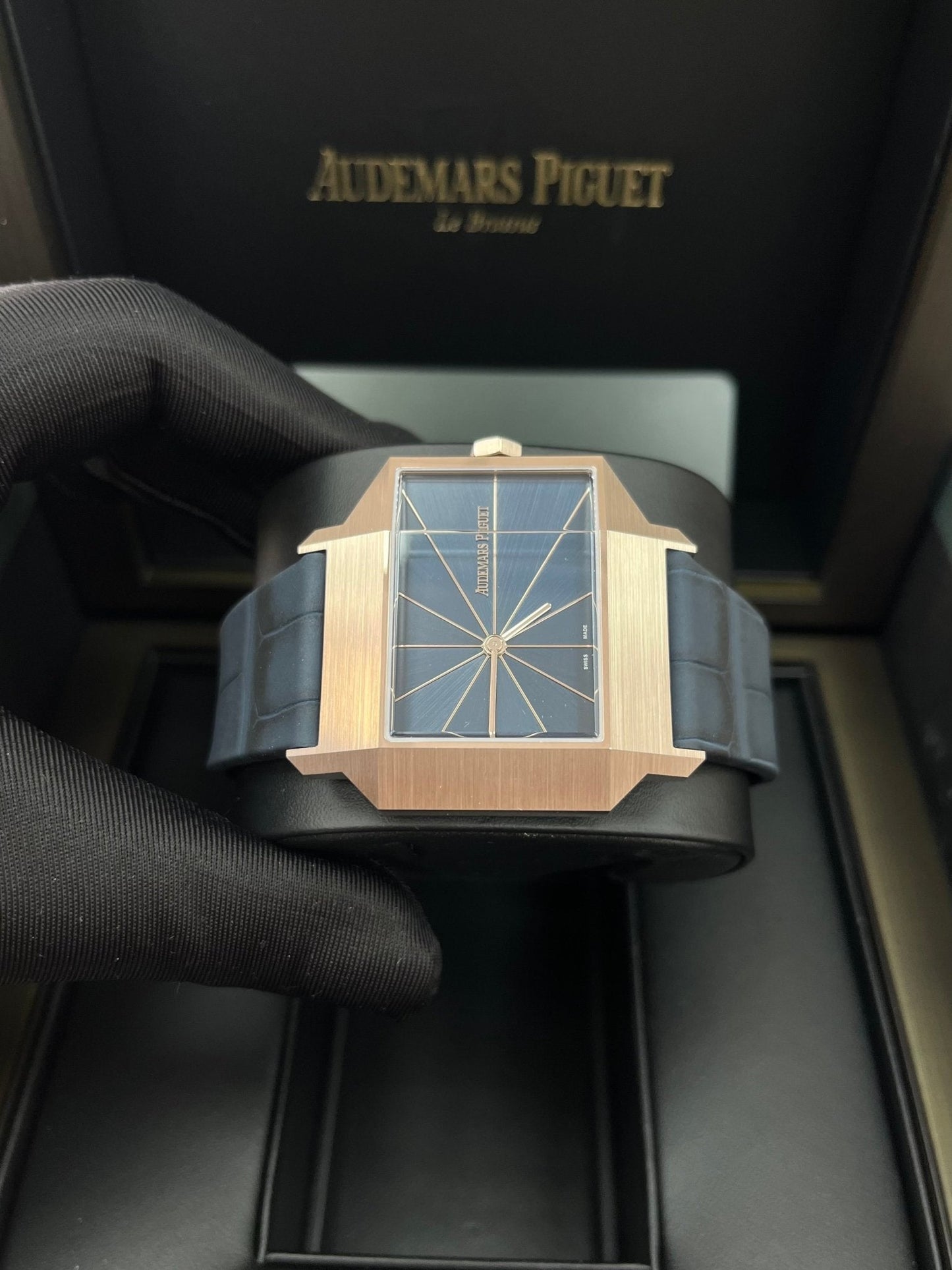 Audemars Piguet [Re]master02 Limited Edition of 250 15240SG.OO.A347CR.01