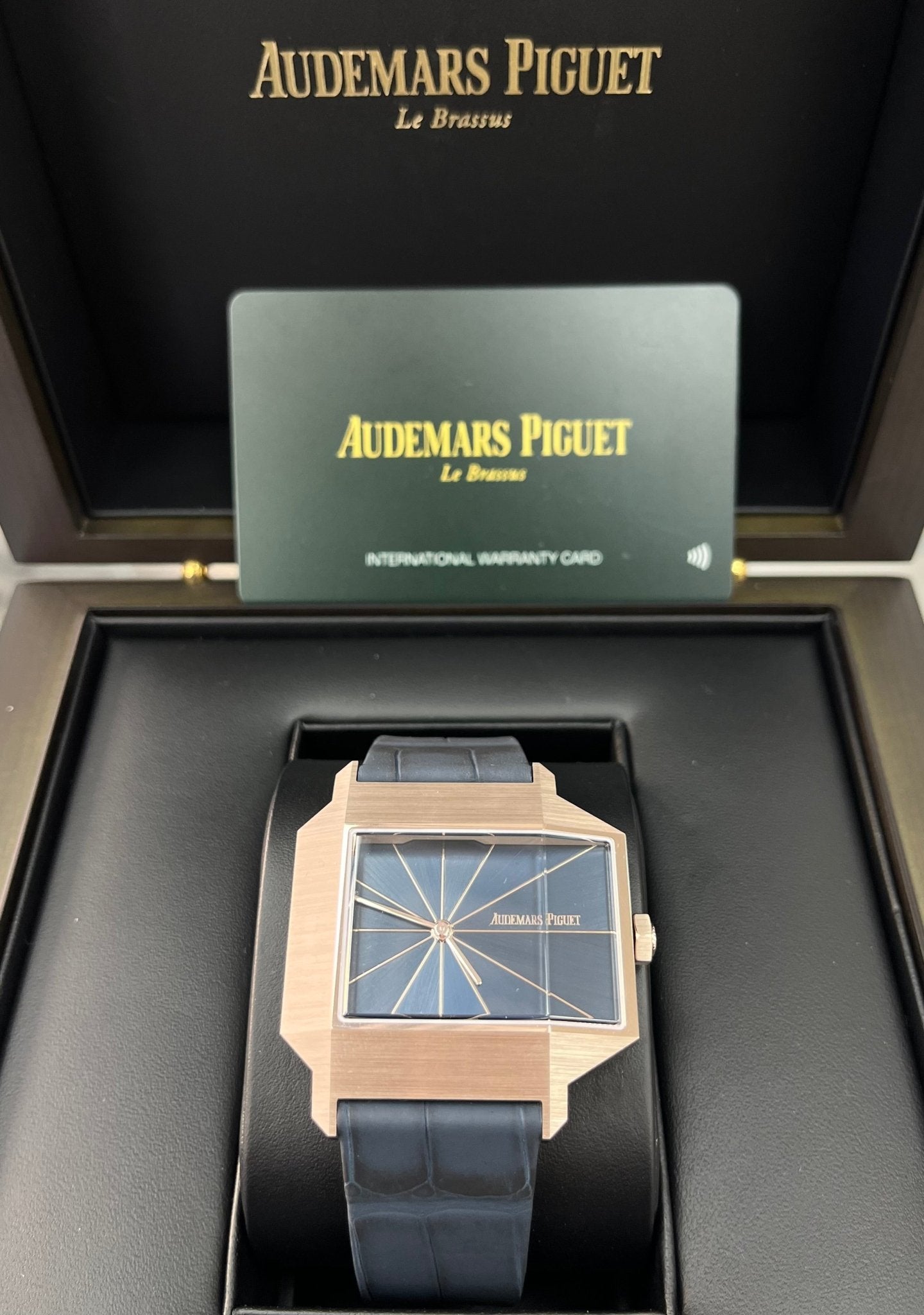 Audemars Piguet [Re]master02 Limited Edition of 250 15240SG.OO.A347CR.01