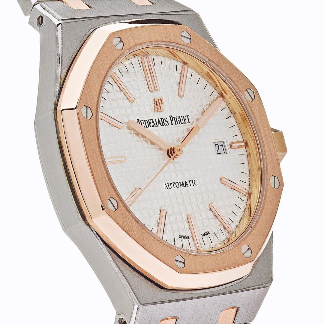 Audemars Piguet Royal Oak 15400SR.OO.1220SR.01 Stainless Steel Rose Gold White Dial (2015)