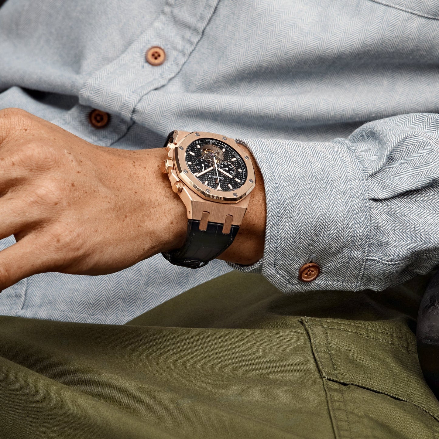 Audemars Piguet Royal Oak 25977OR.OO.D002CR.01 Chronograph Tourbillon Rose Gold Black Dial