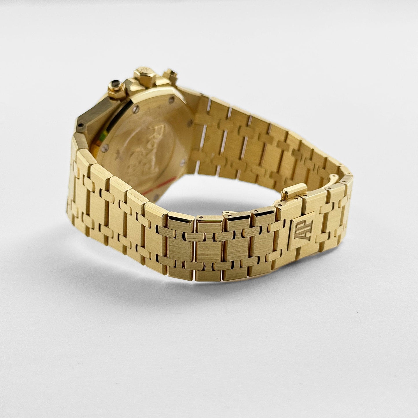 Audemars Piguet Royal Oak 26320BA.OO.1220BA.02 Chronograph Yellow Gold Blue Dial (2016)