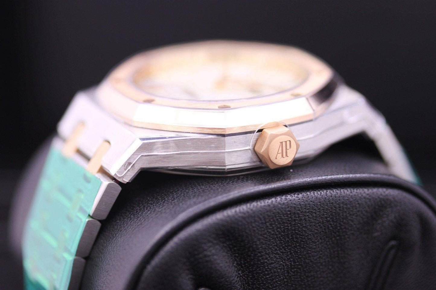 Audemars Piguet Royal Oak 37mm 15450SR Silver Dial