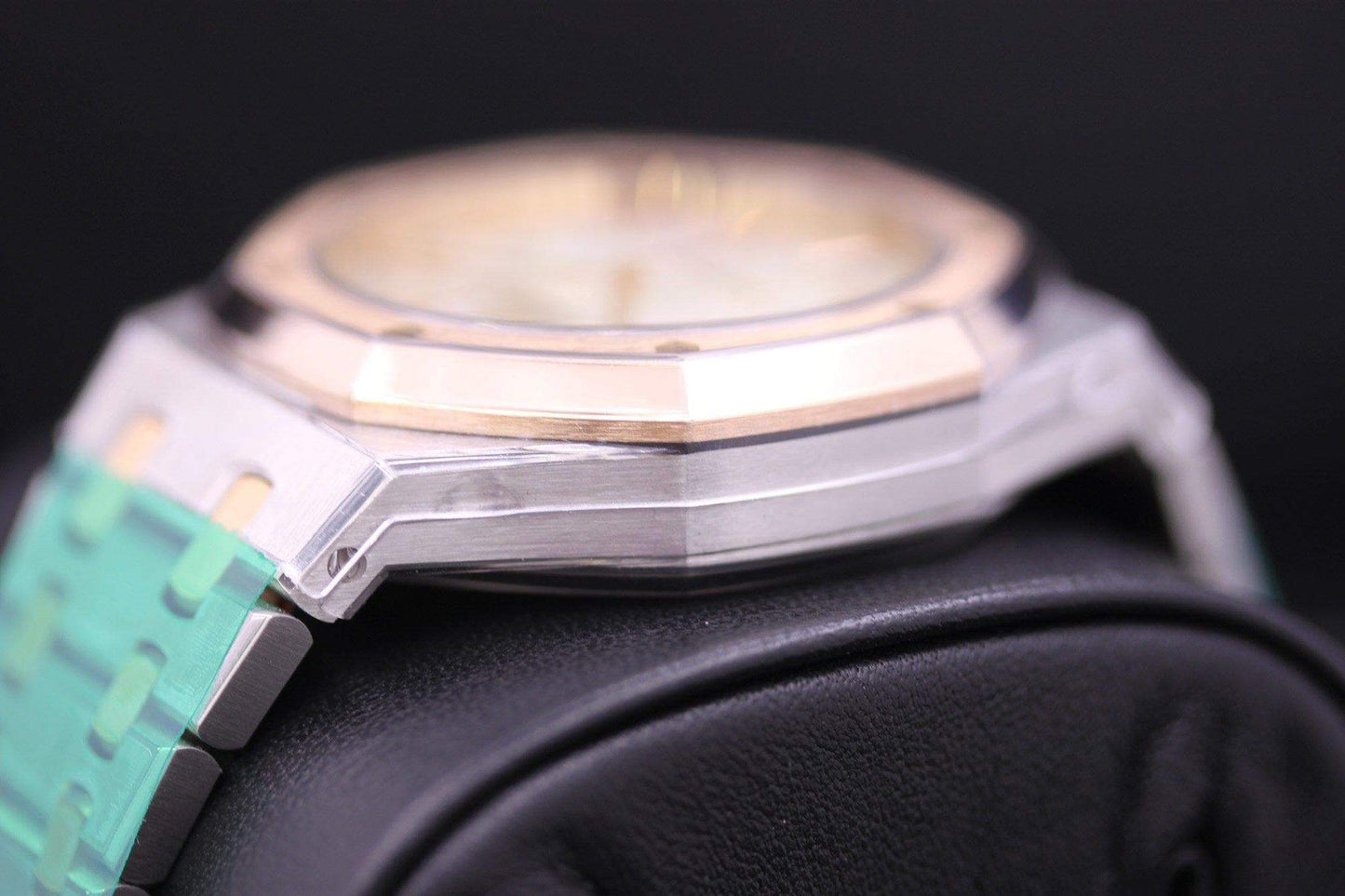 Audemars Piguet Royal Oak 37mm 15450SR Silver Dial