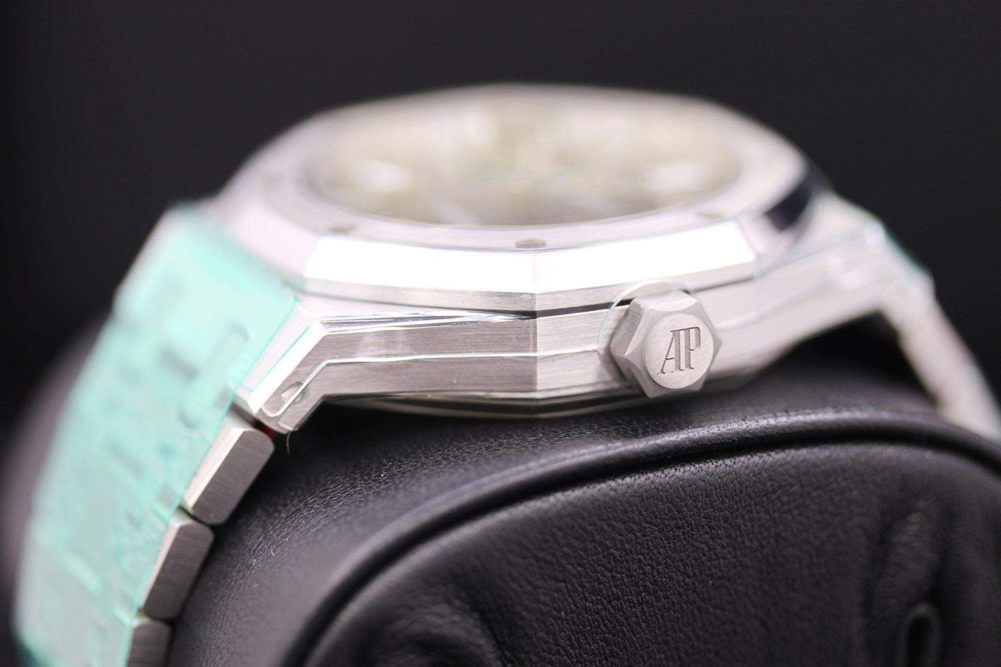 Audemars Piguet Royal Oak 37mm 15450ST Blue Dial